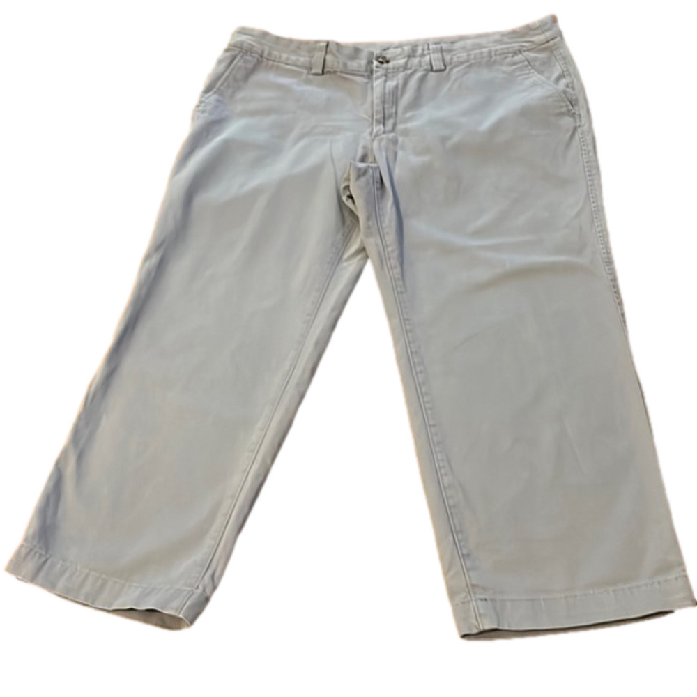 EDDIE Bauer chino Capris